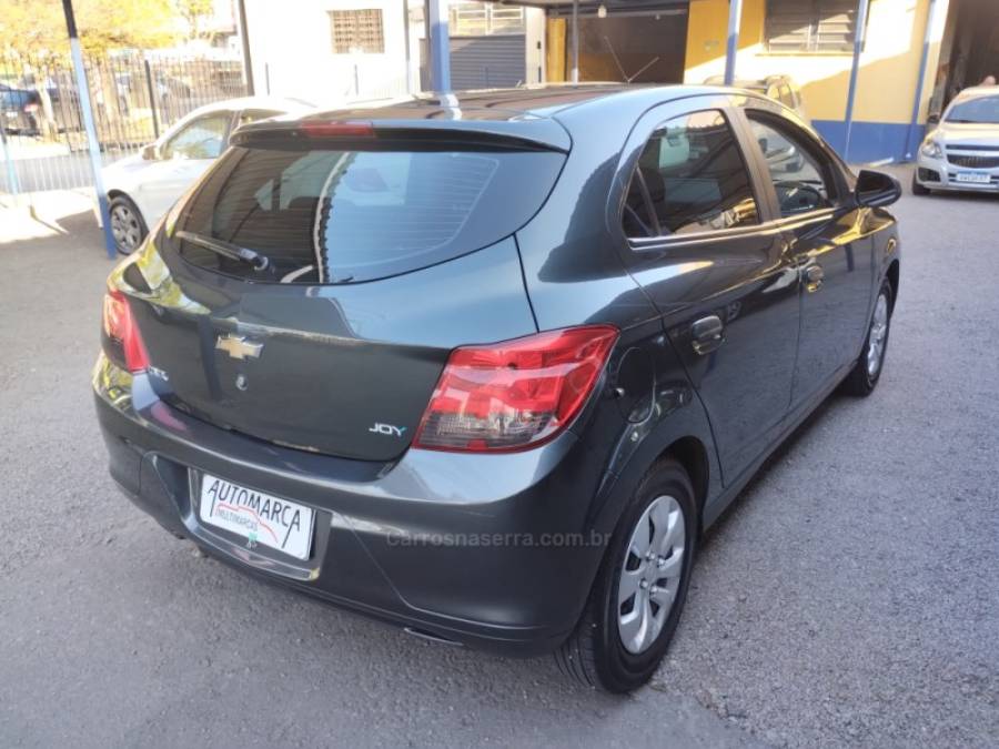 CHEVROLET - ONIX - 2018/2019 - Cinza - R$ 51.500,00