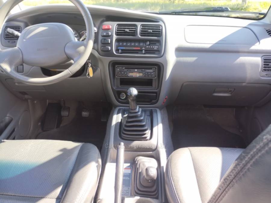 CHEVROLET - TRACKER - 2008/2008 - Prata - Sob Consulta