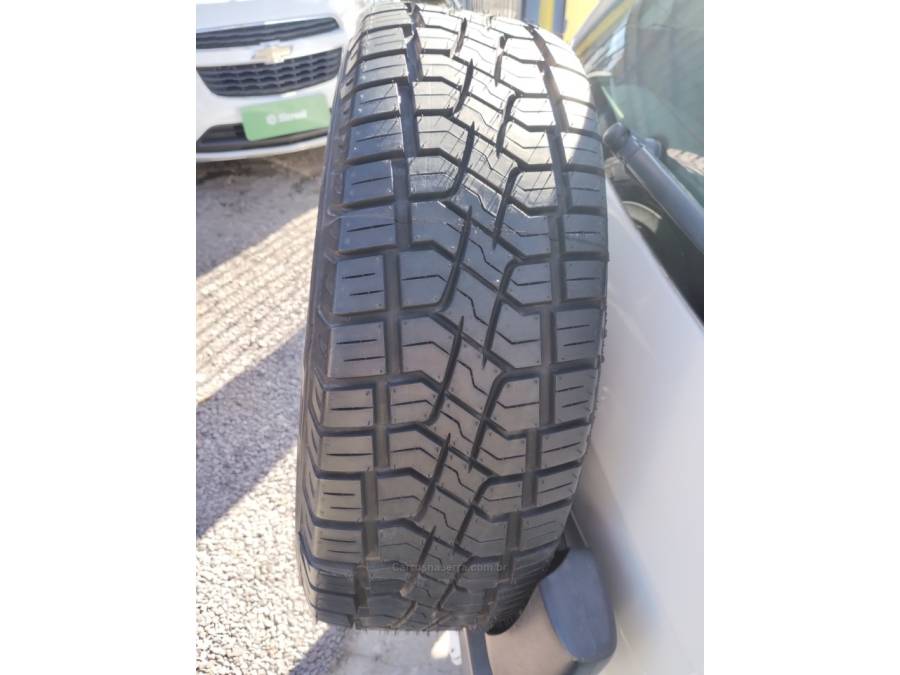 VOLKSWAGEN - CROSSFOX - 2011/2012 - Branca - R$ 43.500,00