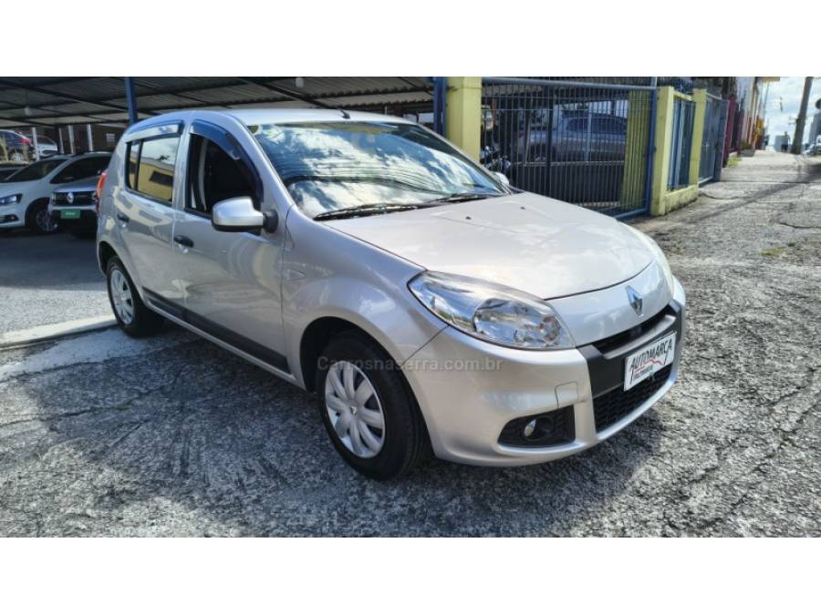RENAULT - SANDERO - 2012/2013 - Prata - R$ 32.900,00
