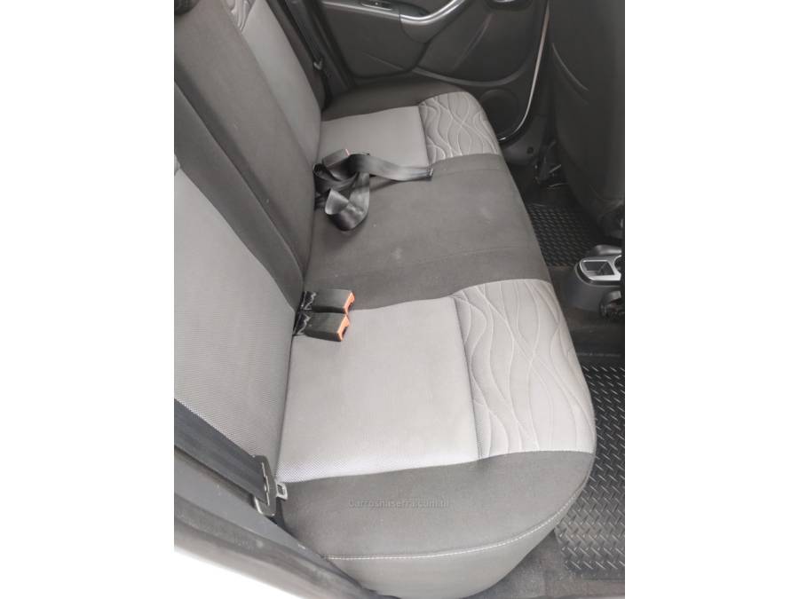 RENAULT - DUSTER - 2014/2015 - Branca - R$ 54.500,00