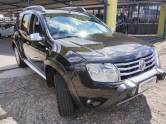 RENAULT - DUSTER - 2012/2013 - Preta - R$ 49.500,00