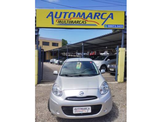 NISSAN - MARCH - 2011/2012 - Prata - R$ 33.500,00