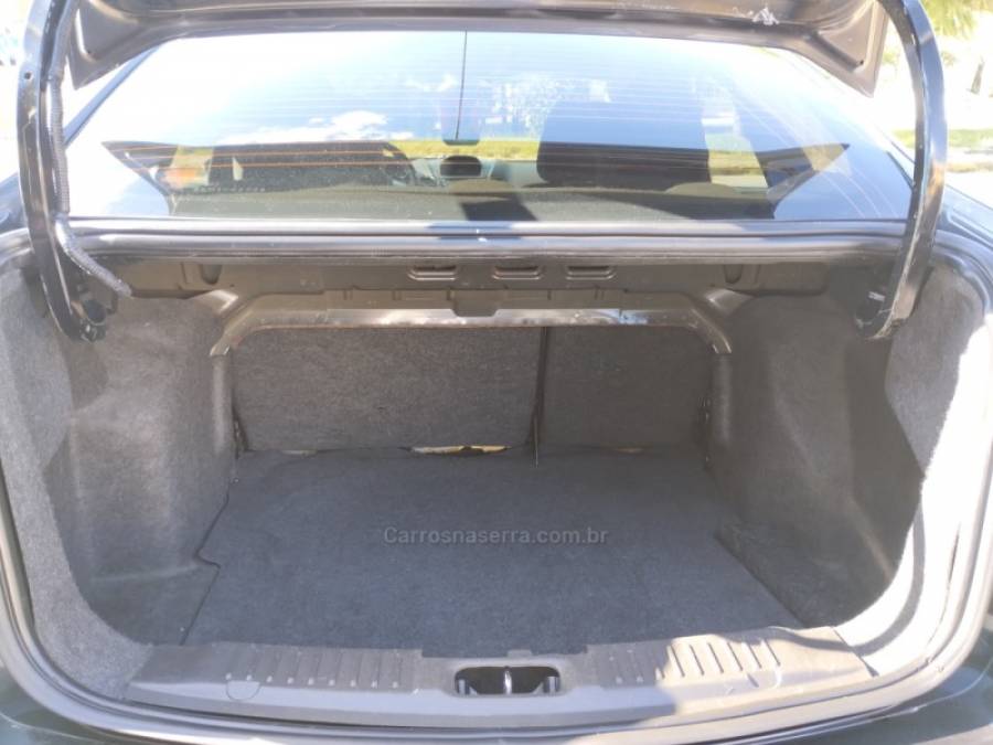 FORD - FIESTA - 2013/2014 - Preta - R$ 44.800,00