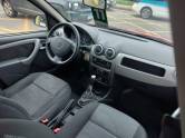 RENAULT - SANDERO - 2010/2011 - Vermelha - R$ 29.800,00