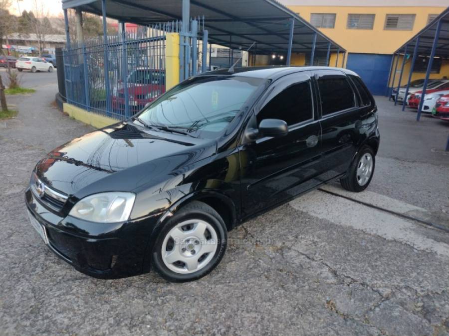 CHEVROLET - CORSA - 2012/2012 - Preta - R$ 32.900,00