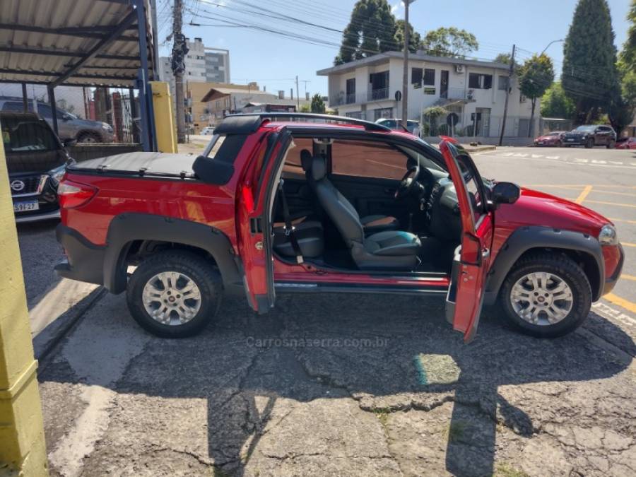 FIAT - STRADA - 2016/2016 - Vermelha - R$ 67.900,00