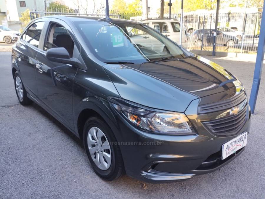 CHEVROLET - ONIX - 2018/2019 - Cinza - R$ 51.500,00