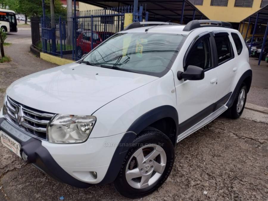 RENAULT - DUSTER - 2014/2015 - Branca - R$ 54.500,00