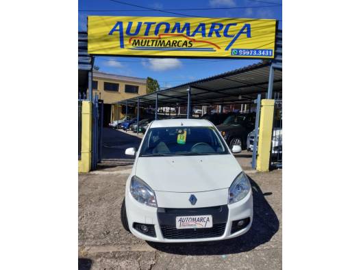 RENAULT - SANDERO - 2013/2013 - Branca - R$ 33.500,00