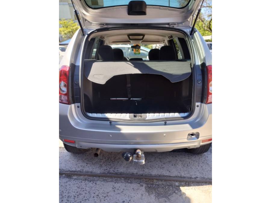 RENAULT - DUSTER - 2011/2012 - Prata - R$ 49.500,00