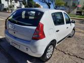RENAULT - SANDERO - 2013/2013 - Branca - R$ 33.500,00