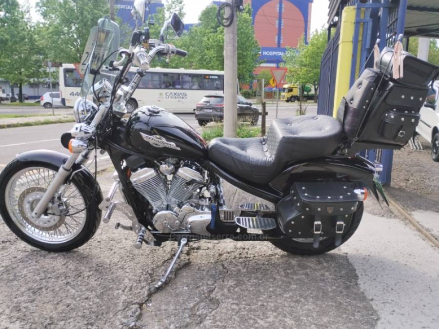 HONDA - SHADOW 600C - 2001/2001 - Preta - R$ 25.000,00