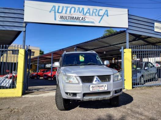 MITSUBISHI - PAJERO TR4 - 2011/2012 - Prata - R$ 65.500,00