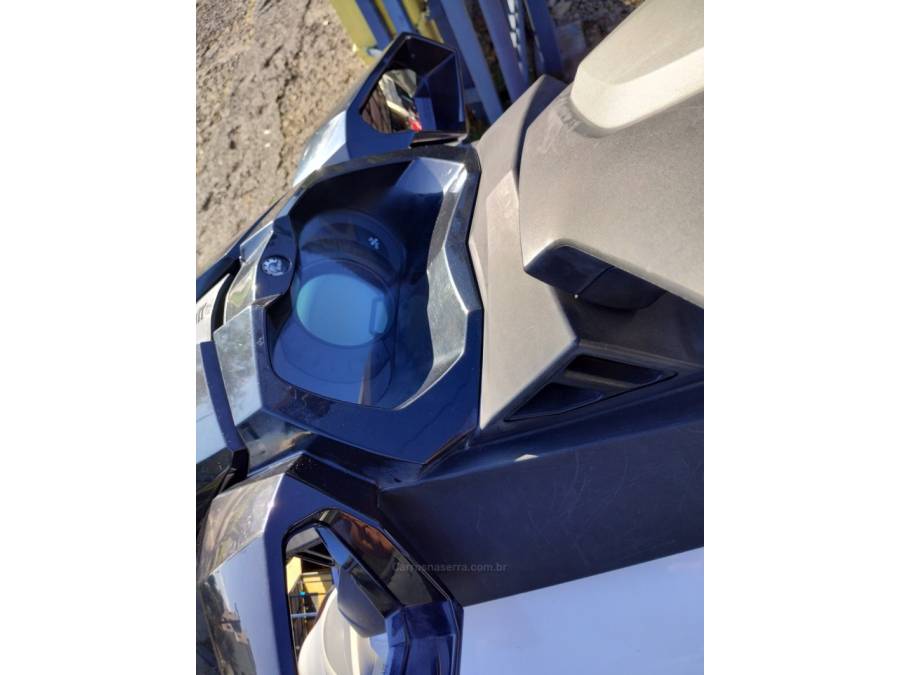 SEADOO - JET SKI - 2011/2011 - Branca - R$ 57.000,00