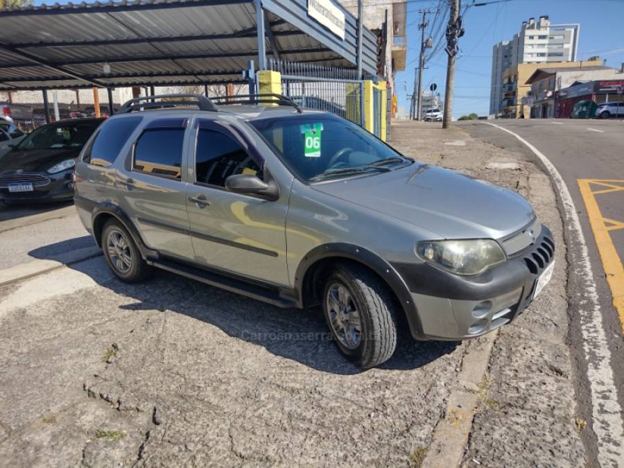 FIAT - PALIO - 2005/2006 - Cinza - Sob Consulta