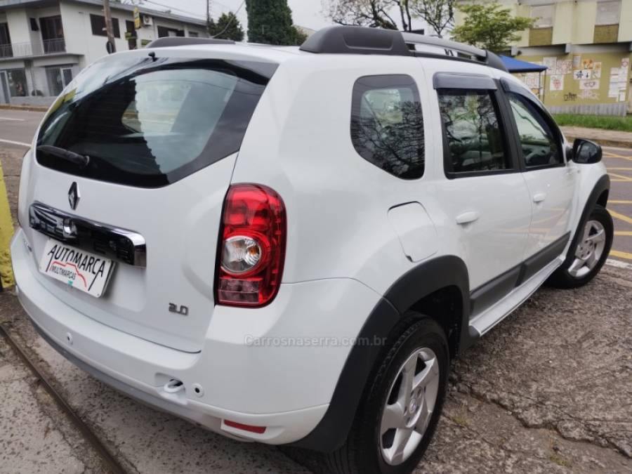 RENAULT - DUSTER - 2014/2015 - Branca - R$ 54.500,00