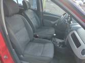 RENAULT - SANDERO - 2010/2011 - Vermelha - R$ 29.900,00