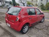 RENAULT - SANDERO - 2010/2011 - Vermelha - R$ 29.800,00