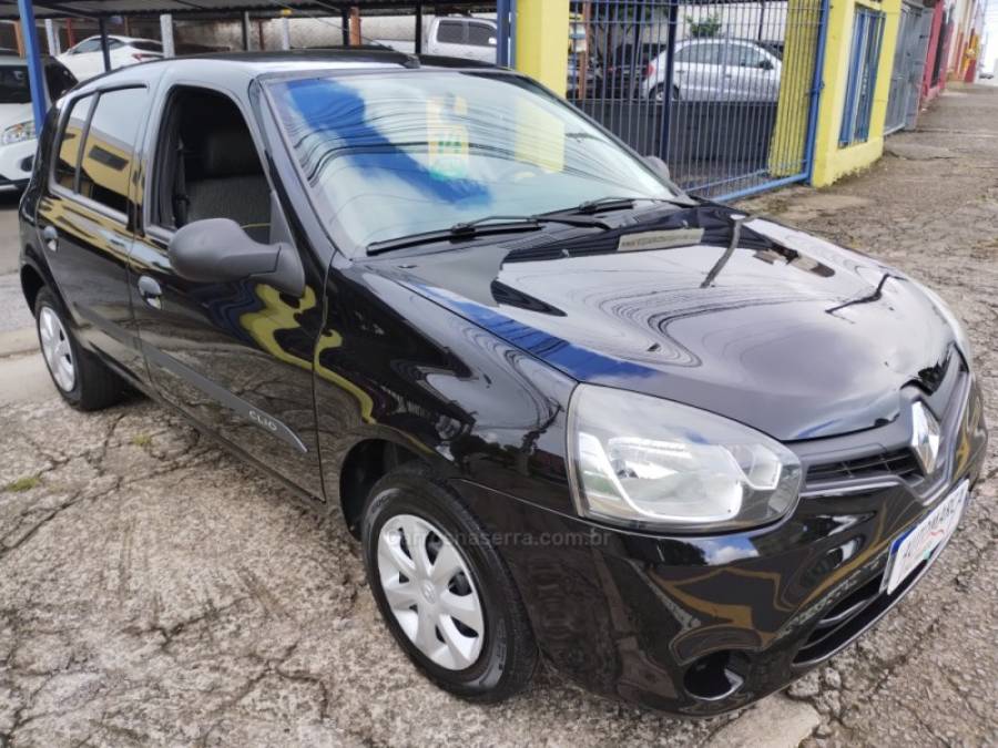 RENAULT - CLIO - 2013/2014 - Preta - R$ 28.900,00