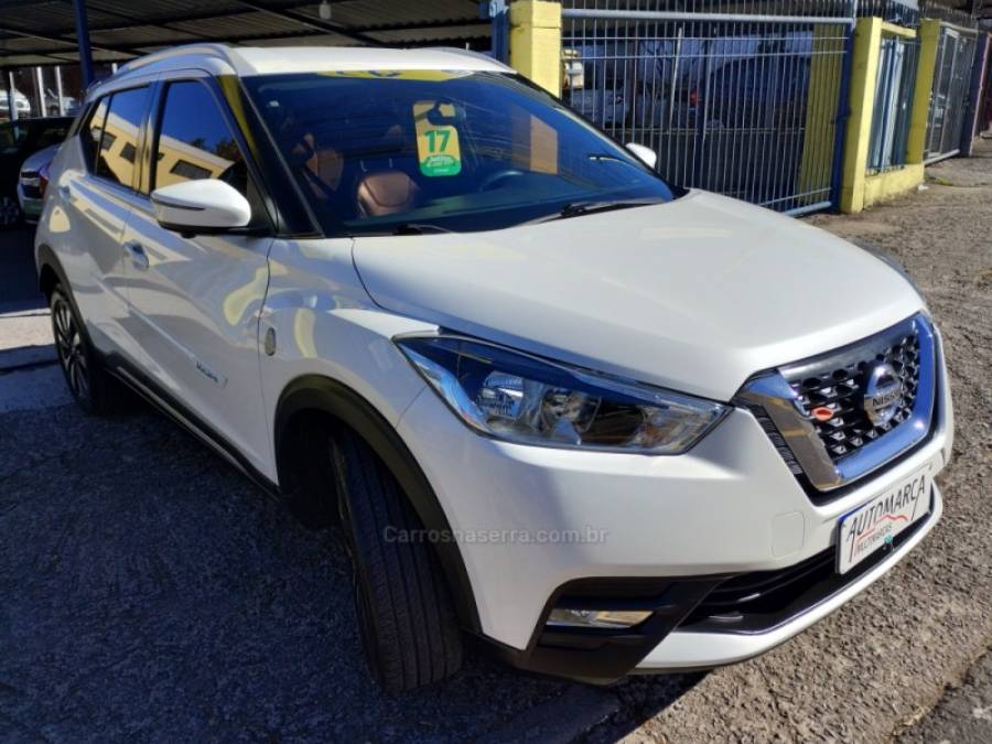 NISSAN - KICKS - 2016/2017 - Branca - R$ 83.000,00