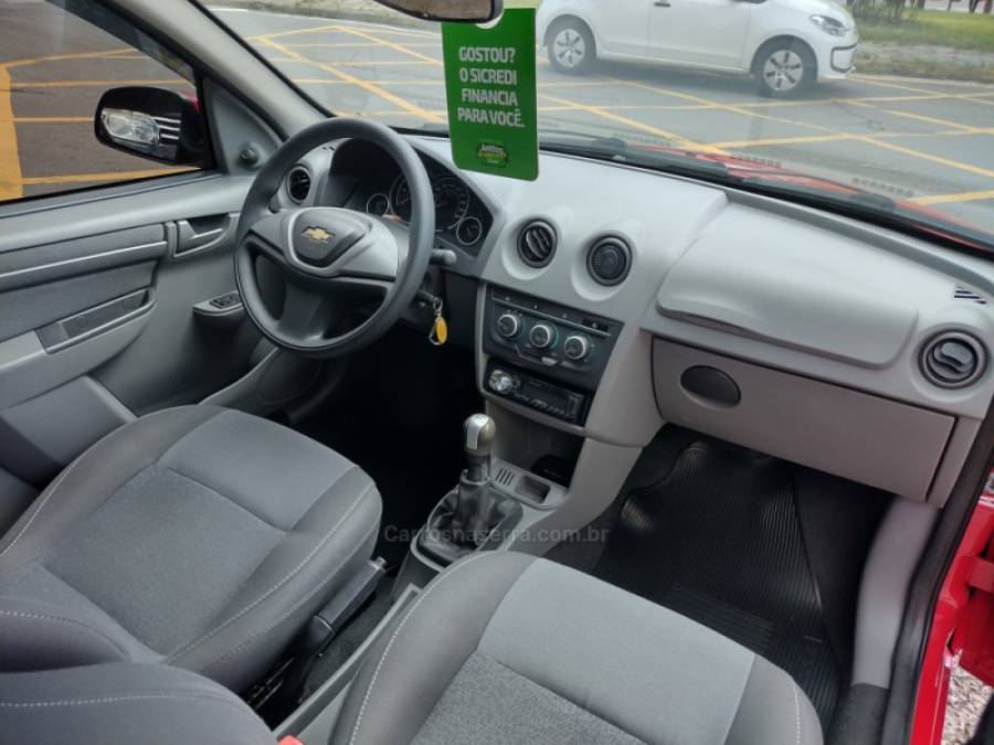 CHEVROLET - PRISMA - 2012/2012 - Vermelha - R$ 34.000,00