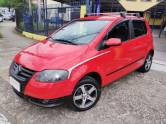 VOLKSWAGEN - FOX - 2008/2009 - Vermelha - R$ 30.900,00