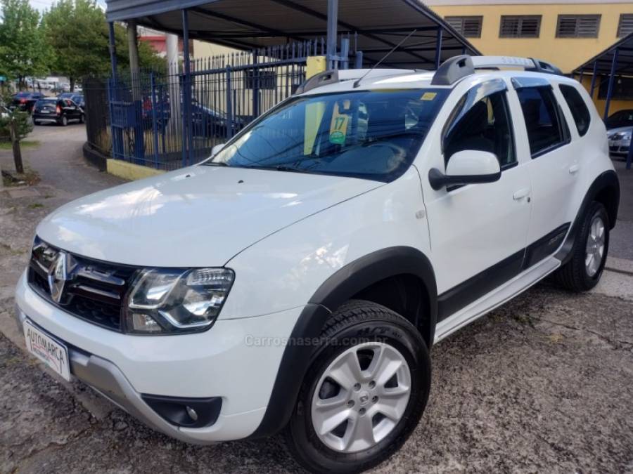 RENAULT - DUSTER - 2016/2017 - Branca - R$ 64.500,00