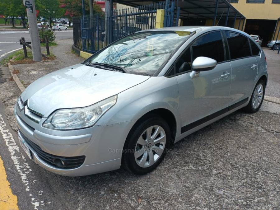 CITROËN - C4 - 2012/2013 - Prata - R$ 32.000,00