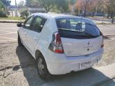 RENAULT - SANDERO - 2013/2014 - Branca - R$ 33.900,00