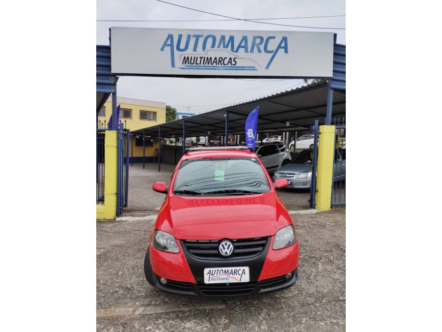 VOLKSWAGEN - FOX - 2008/2009 - Vermelha - R$ 30.900,00