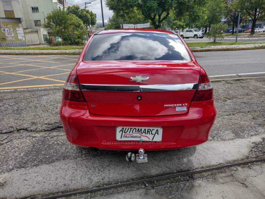 CHEVROLET - PRISMA - 2012/2012 - Vermelha - R$ 34.000,00
