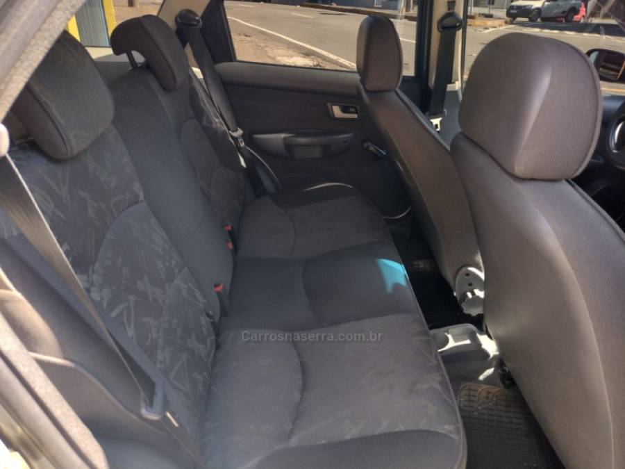FIAT - PALIO - 2005/2006 - Cinza - Sob Consulta