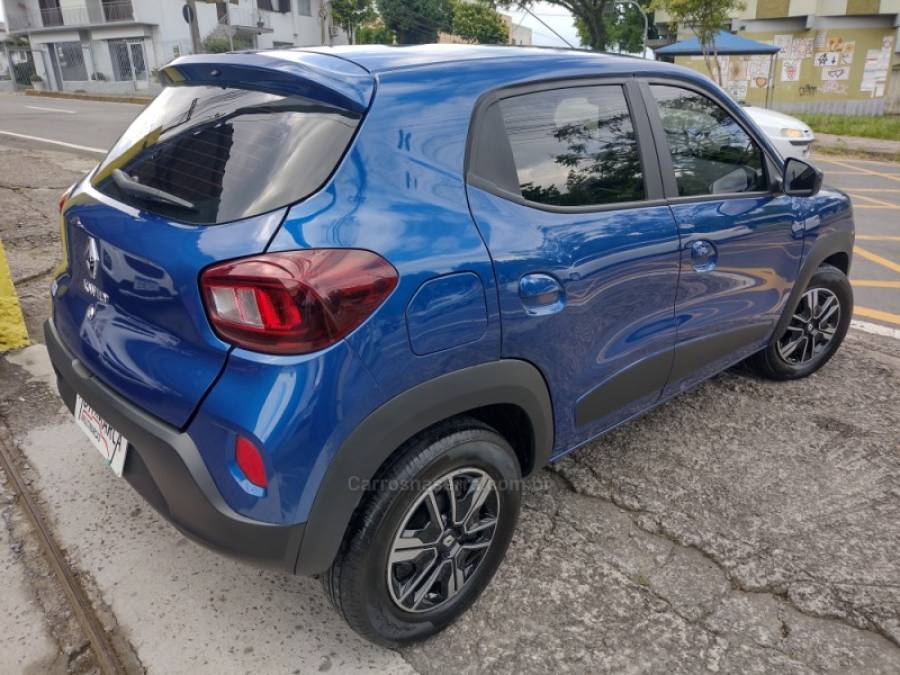 RENAULT - KWID - 2022/2023 - Azul - R$ 53.900,00